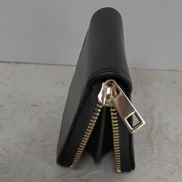 A New Day black zipper closure wallet - Picture 4 of 5